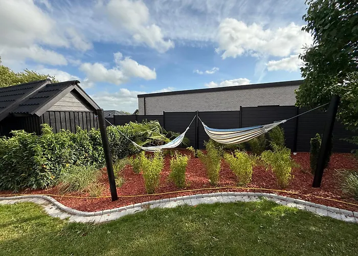 Happy Mermaid Garden Aalborg