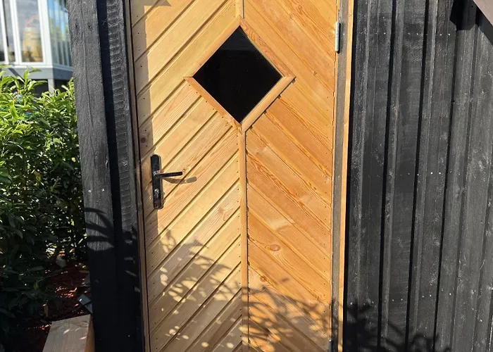 Happy Mermaid Garden Aalborg